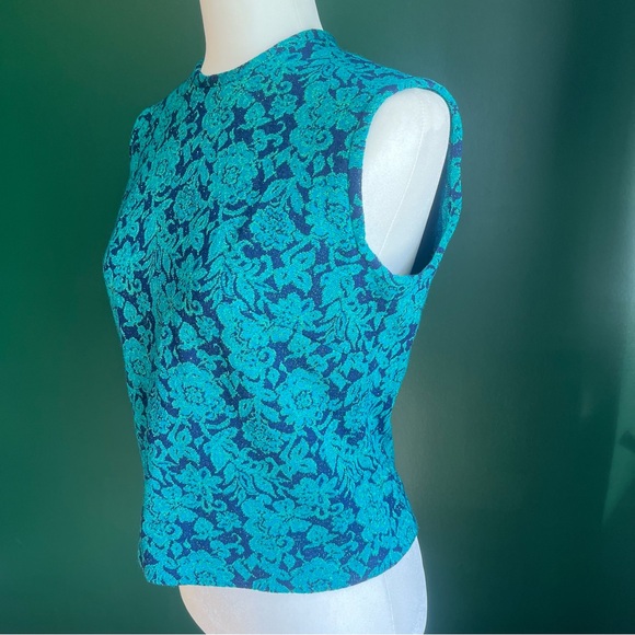 Vintage 1960’s Tunic Style Sleeveless Floral Metallic Top - Picture 2 of 12